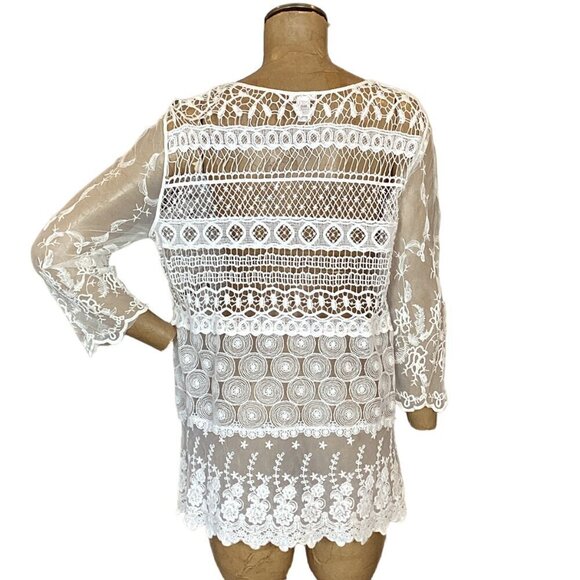 Chico's White Crochet Lace & Mesh Embroidered Tunic Top Sz 2 (L/12) #296K - Picture 4 of 6